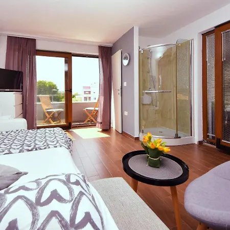 Arbo By Interhome * Bibinje