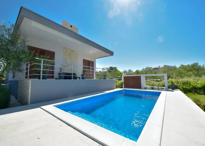 Arbo By Interhome